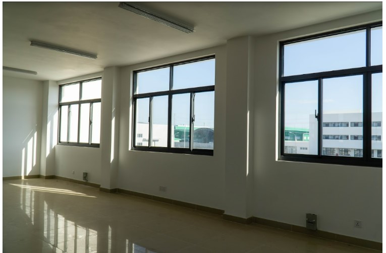 Cửa sổ 4 cánh