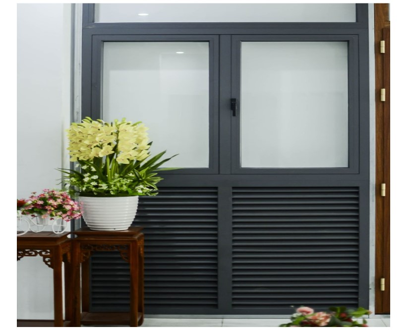 Cửa sổ lá sách nhôm kính: Lựa chọn phù hợp cho nhà ở và công trình xây dựng