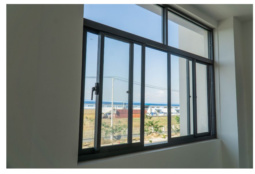 Top 7+ các mẫu cửa lùa 4 cánh sang trọng nhất hiện nay