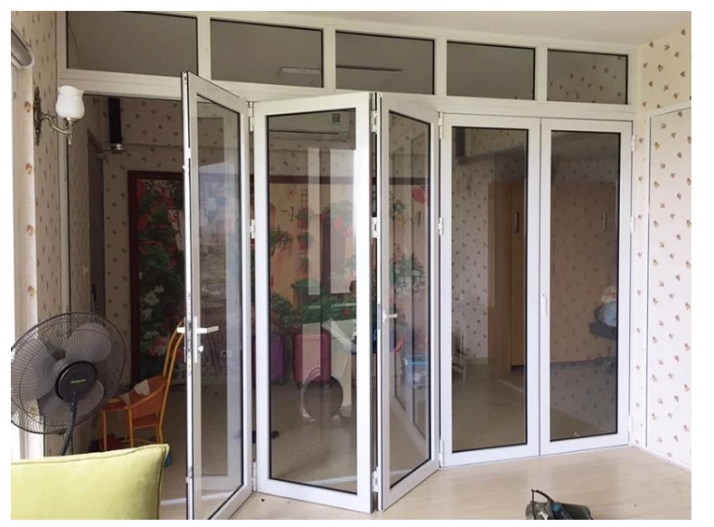 Cửa xếp 5 cánh